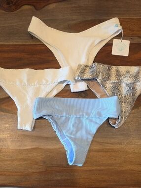 BEACH BABE SWIM WEAR- pack of 4 Bikini Bottoms - White, Light Blue, Snake Print